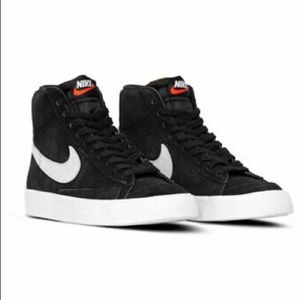 Brand New Nike Blazer Mid ‘77